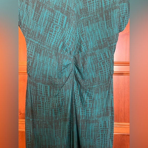 MaxMara Dress Cap Sleeves Emerald Green Size 12 - Picture 8 of 16